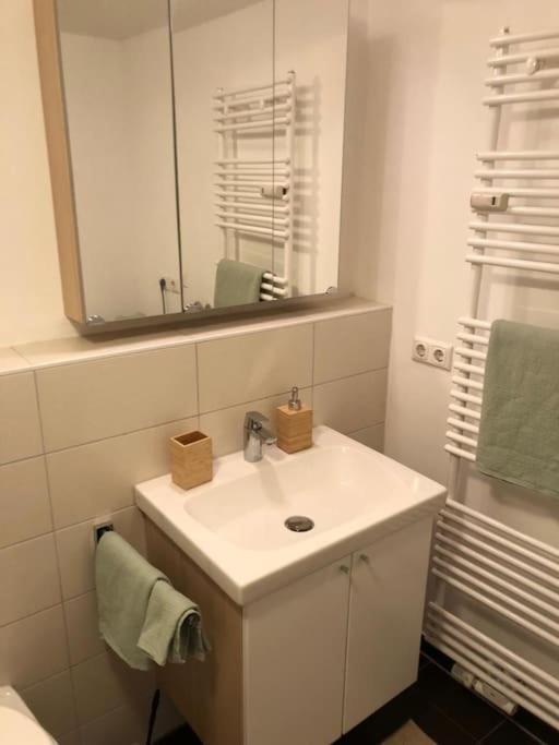 Gemuetliche Kleine Wohnung Wendelstein Esterno foto